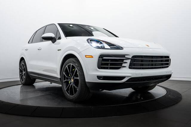 2022 Cayenne Platinum Edition E-Hybrid picture #9