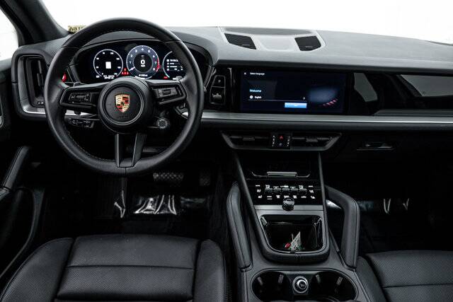 2024 Cayenne picture #15