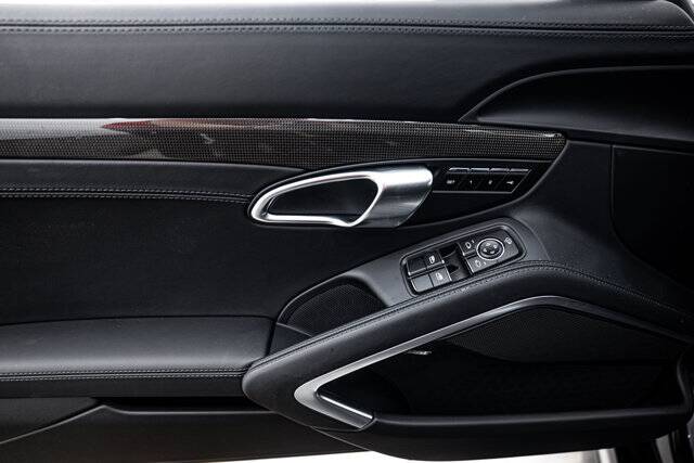 2025 718 Cayman picture #19