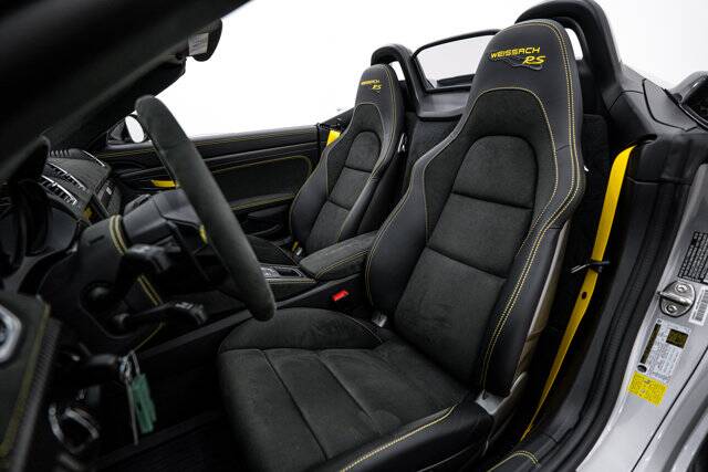2025 718 Spyder RS picture #10