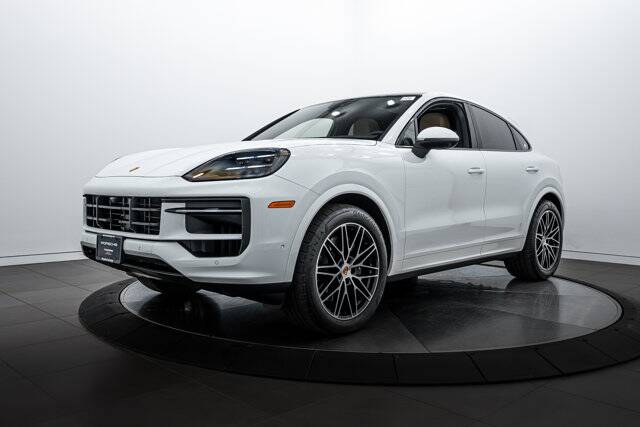 2025 Cayenne picture #1