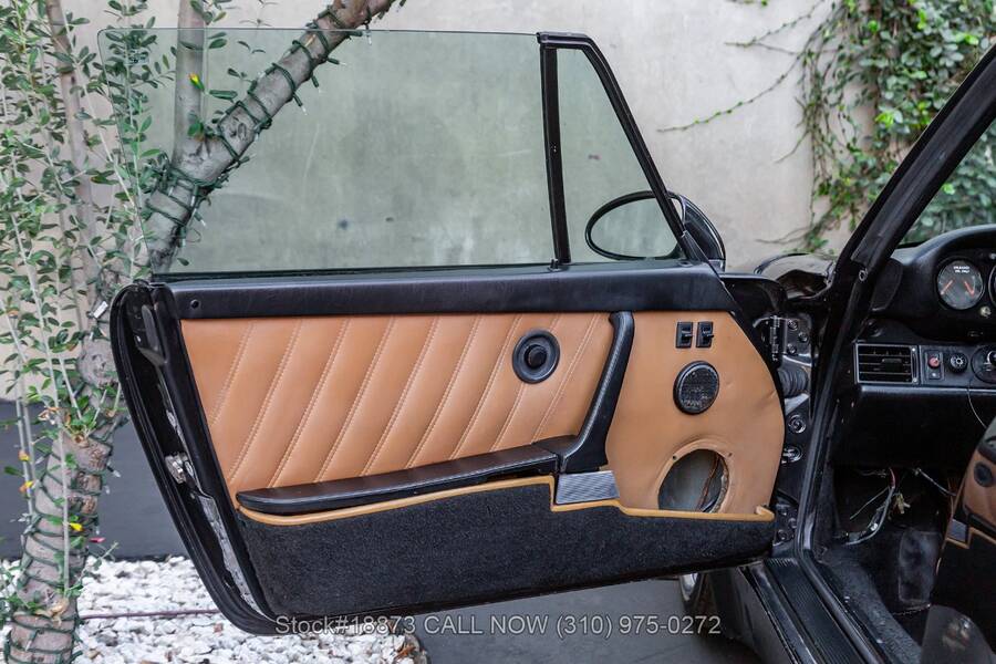 1989 964 Carrera 4 Aftermarket Wide Body Cabriolet Conversion picture #19