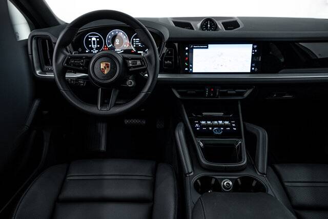 2025 Cayenne picture #14