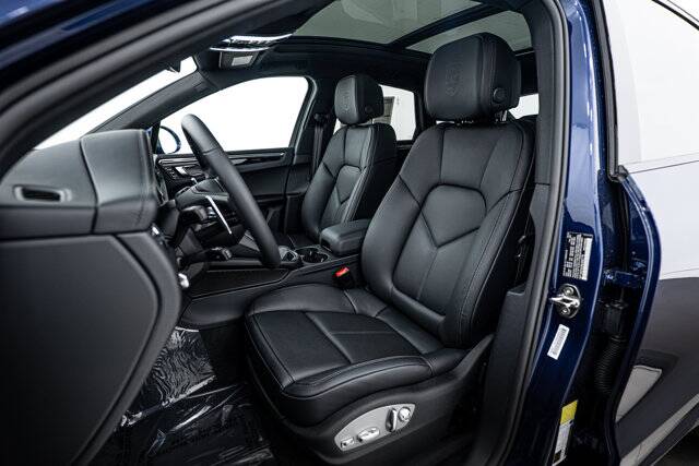 2025 Macan picture #5