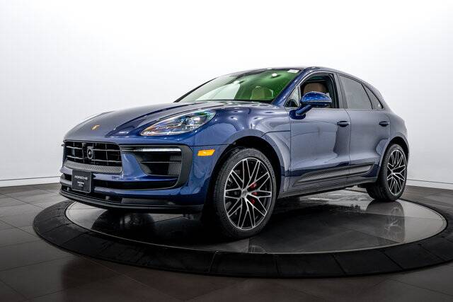 2025 Macan S picture #1