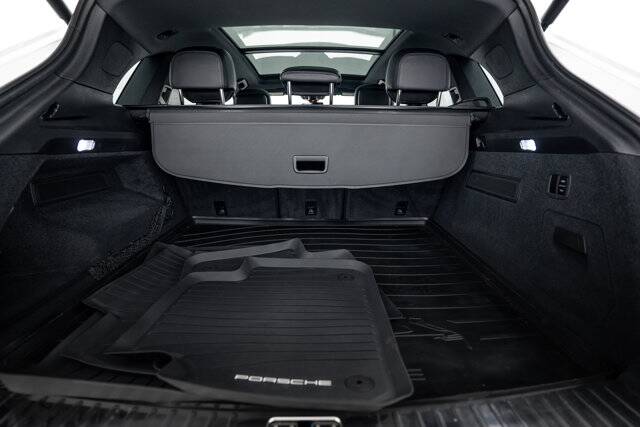 2023 Cayenne S Platinum Edition picture #26