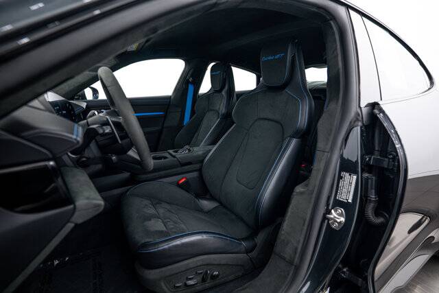 2025 Taycan Turbo GT picture #5