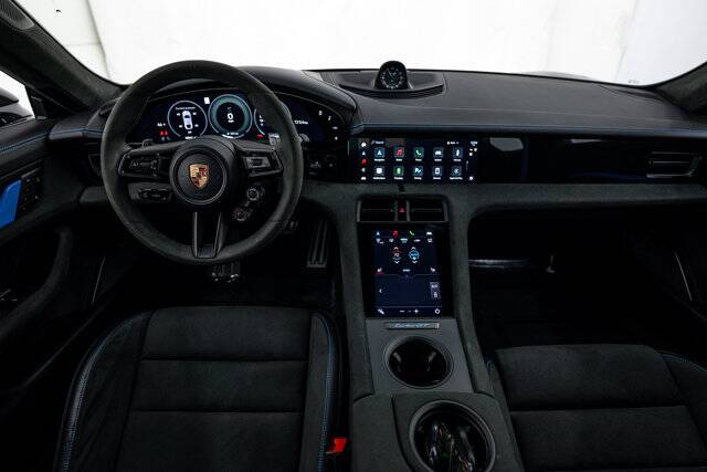 2025 Taycan Turbo GT picture #12