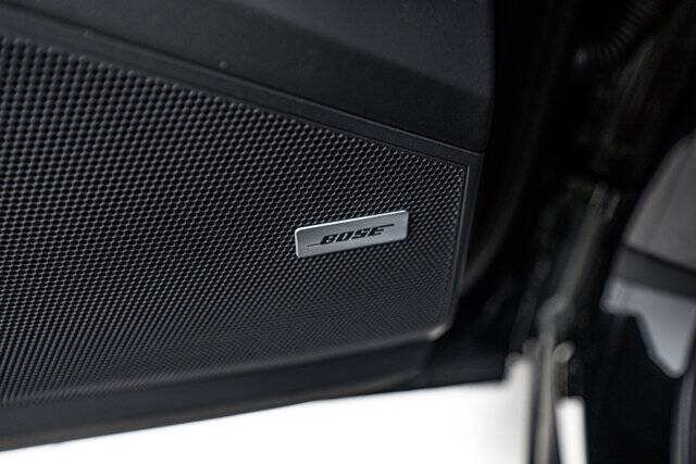 2025 Cayenne picture #21