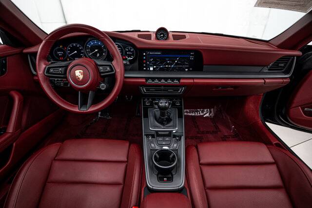 2024 911 Carrera S picture #10