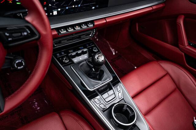 2024 911 Carrera S picture #11