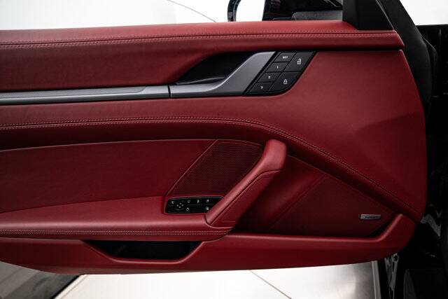 2024 911 Carrera S picture #14