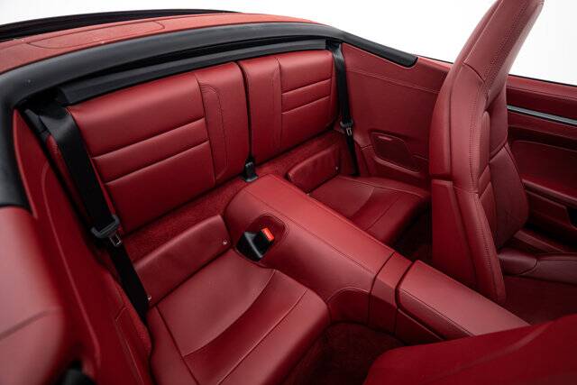 2024 911 Carrera S picture #19