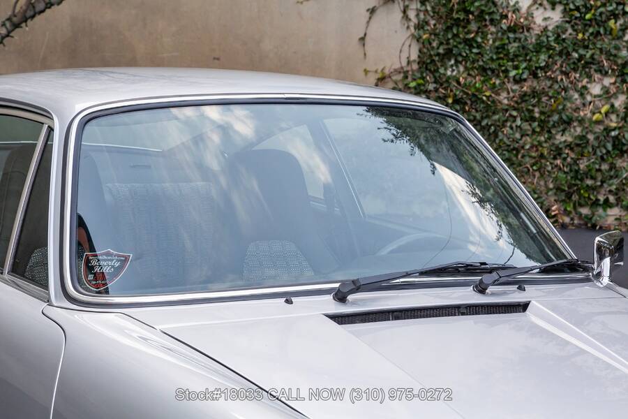 1975 911S Sunroof Delete Coupe Silver Anniversary Edition picture #9