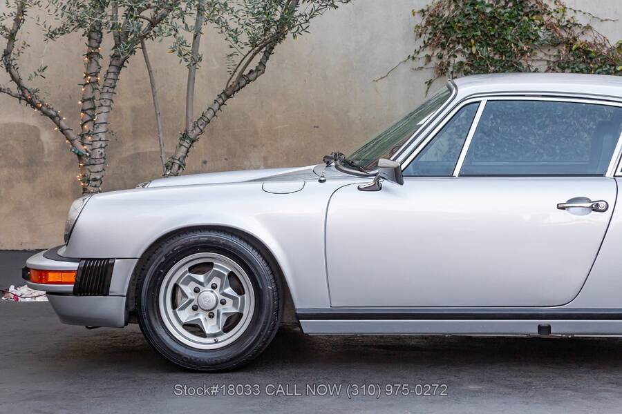 1975 911S Sunroof Delete Coupe Silver Anniversary Edition picture #12