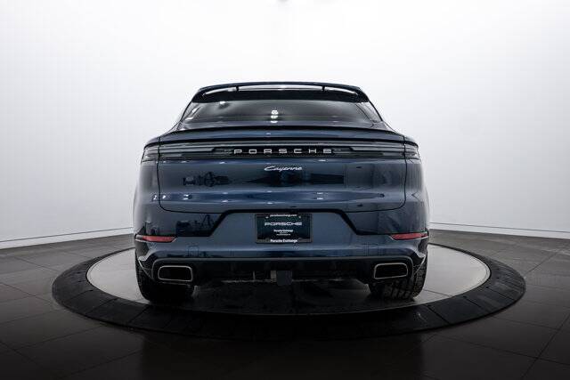 2025 Cayenne picture #6