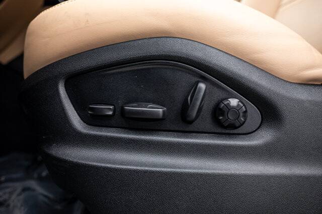 2025 Cayenne picture #22