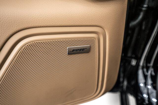 2025 Macan picture #18