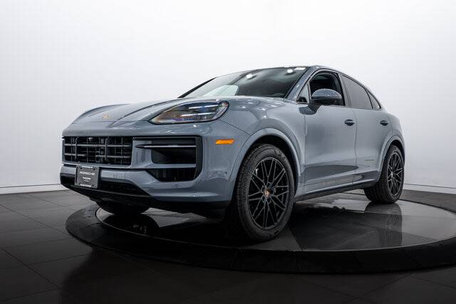 2025 Cayenne picture #1