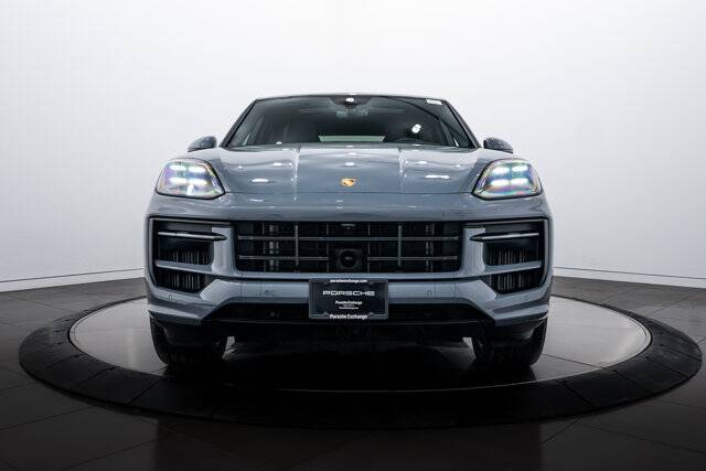2025 Cayenne picture #10