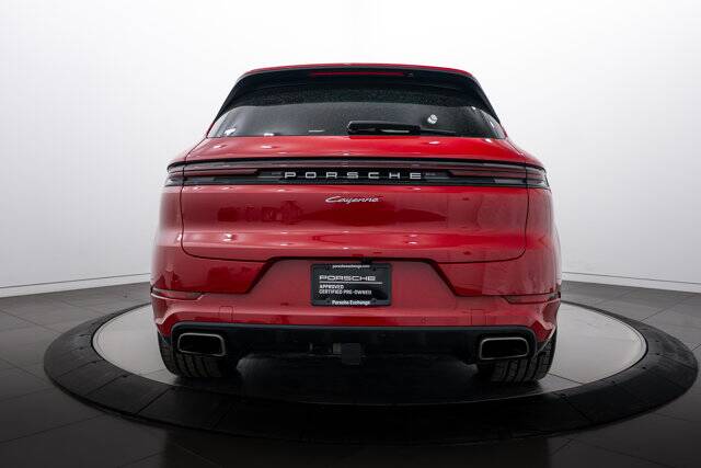 2025 Cayenne picture #6