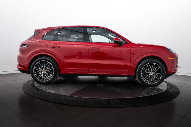 2025 Cayenne picture #8