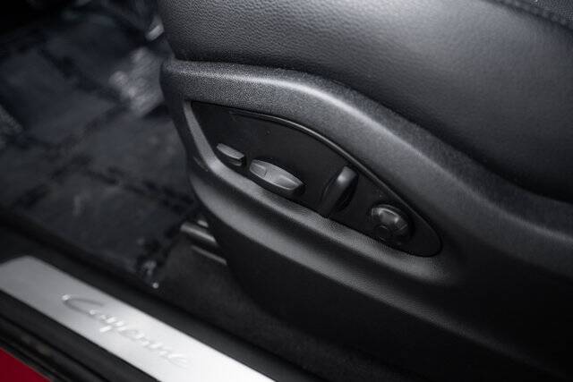 2025 Cayenne picture #22