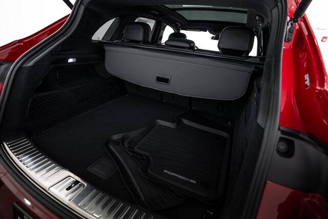 2025 Cayenne picture #25