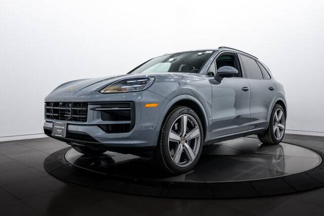 2025 Cayenne picture #1