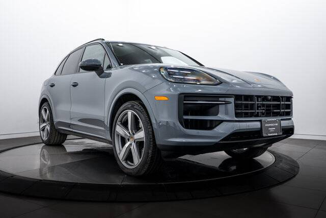 2025 Cayenne picture #9