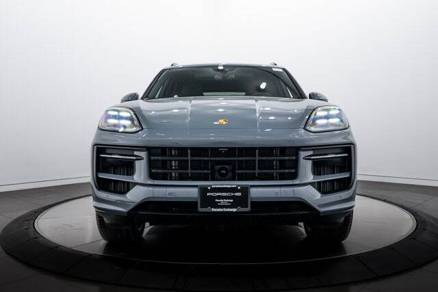 2025 Cayenne picture #10