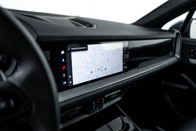 2025 Cayenne picture #15