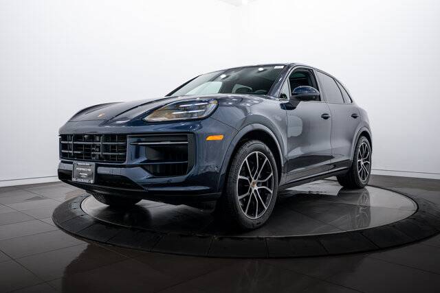 2025 Cayenne picture #1