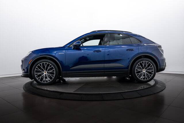2025 Macan Electric 4 picture #2