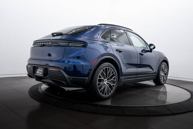 2025 Macan Electric 4 picture #7