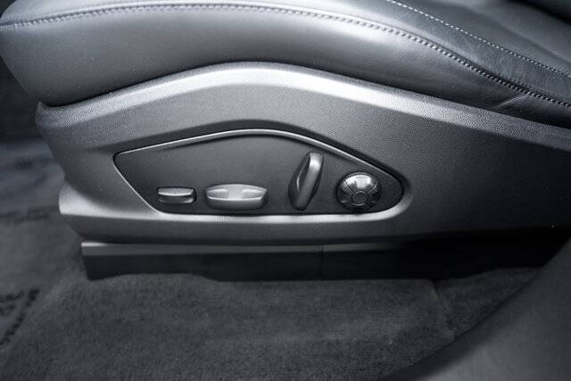 2025 Macan Electric 4 picture #20