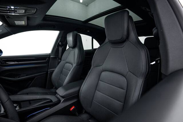 2025 Macan Electric 4 picture #21