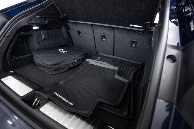 2025 Macan Electric 4 picture #24