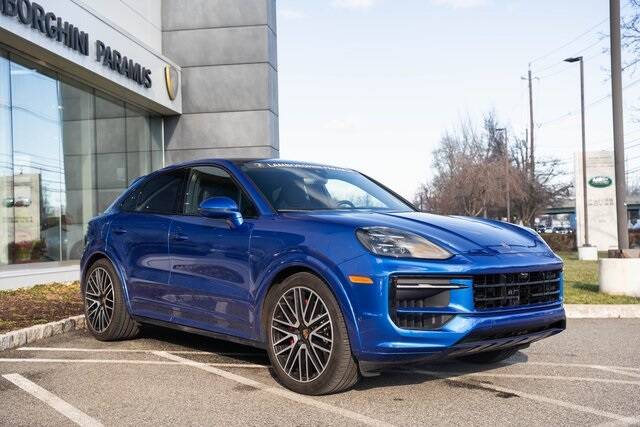 2025 Cayenne Coupe GTS picture #1