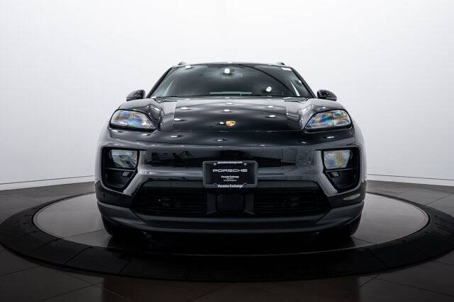 2025 Macan Electric 4 picture #10