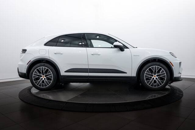 2025 Macan Electric picture #8