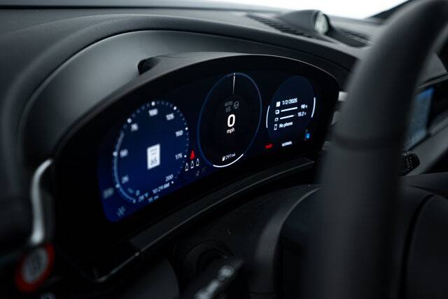 2025 Macan Electric picture #15