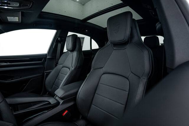 2025 Macan Electric picture #20