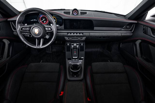 2024 911 Targa 4 GTS picture #12