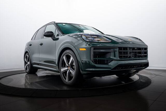 2026 Cayenne GTS picture #9