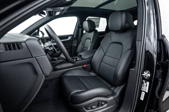 2026 Cayenne picture #5