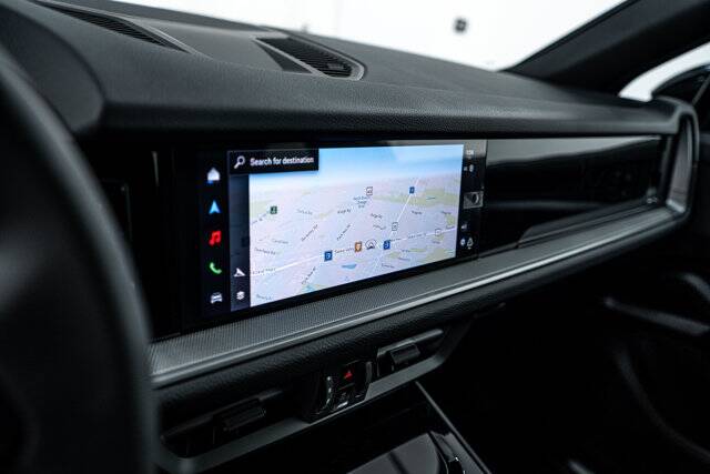 2026 Cayenne picture #17