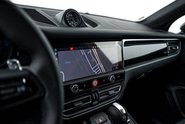 2026 Macan T picture #14