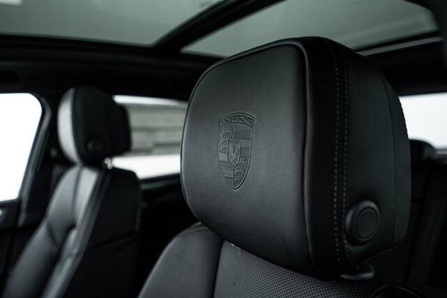 2026 Macan T picture #18