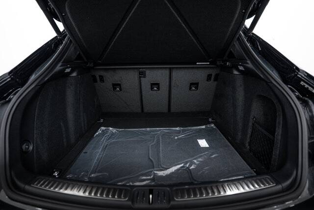 2026 Macan T picture #26